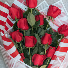 Load image into Gallery viewer, Red Colombian Roses Bouquet