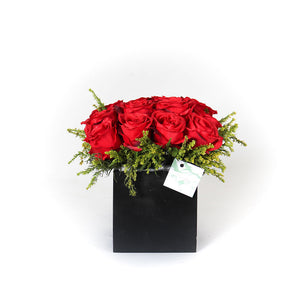 Red Equador Roses Vase