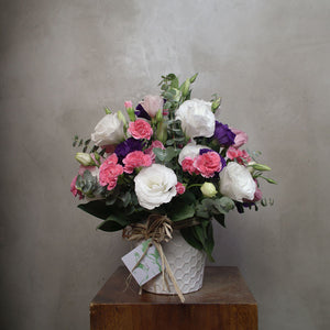 Assorted lisianthus in a vase